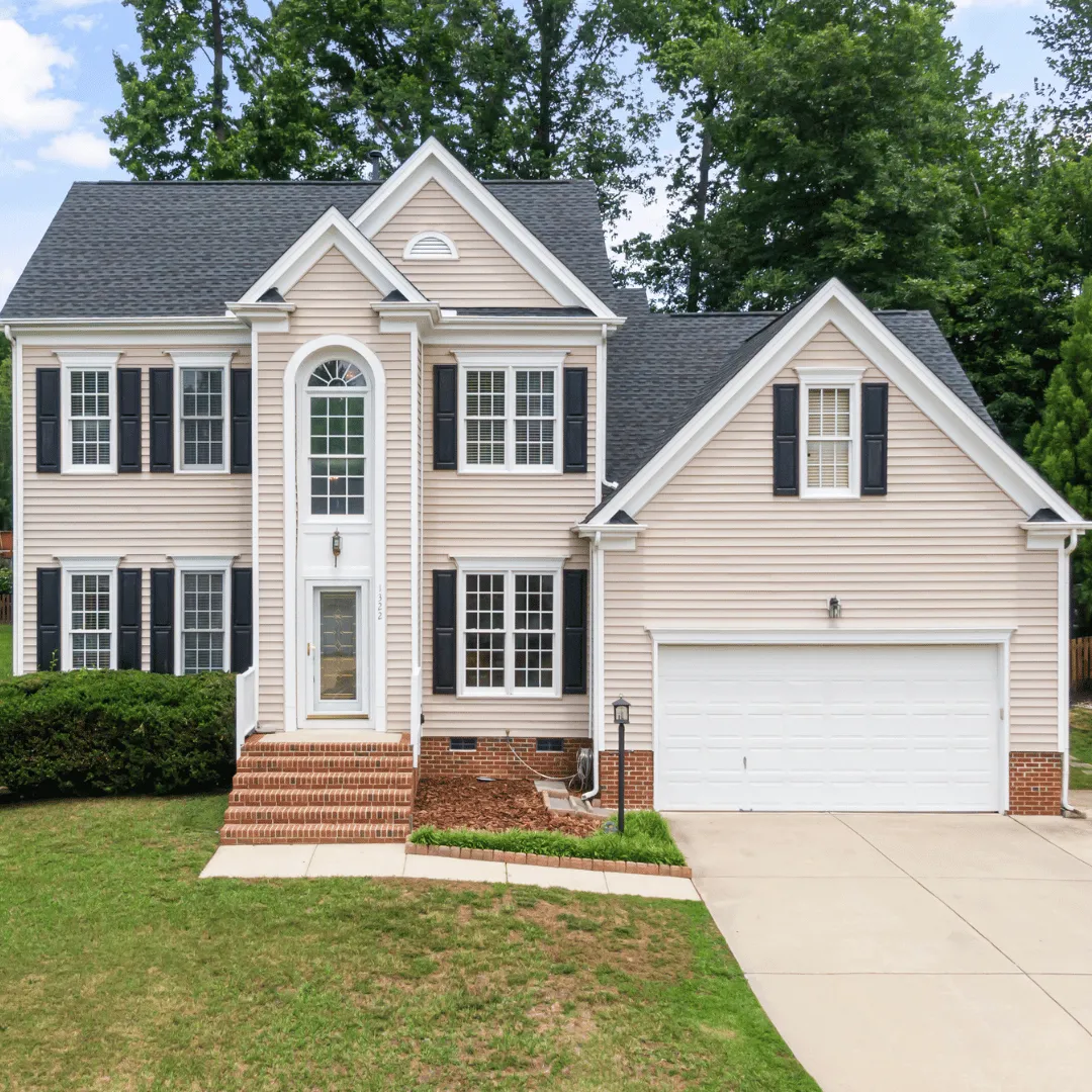 window cleaning Wakefield MA, gutter cleaning Wakefield MA, soft washing Wakefield MA, house washing Wakefield MA, pressure washing Wakefield MA, driveway cleaning Wakefield MA, siding cleaning Wakefield MA