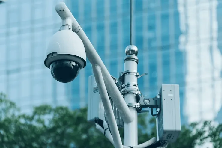 street cctv camera