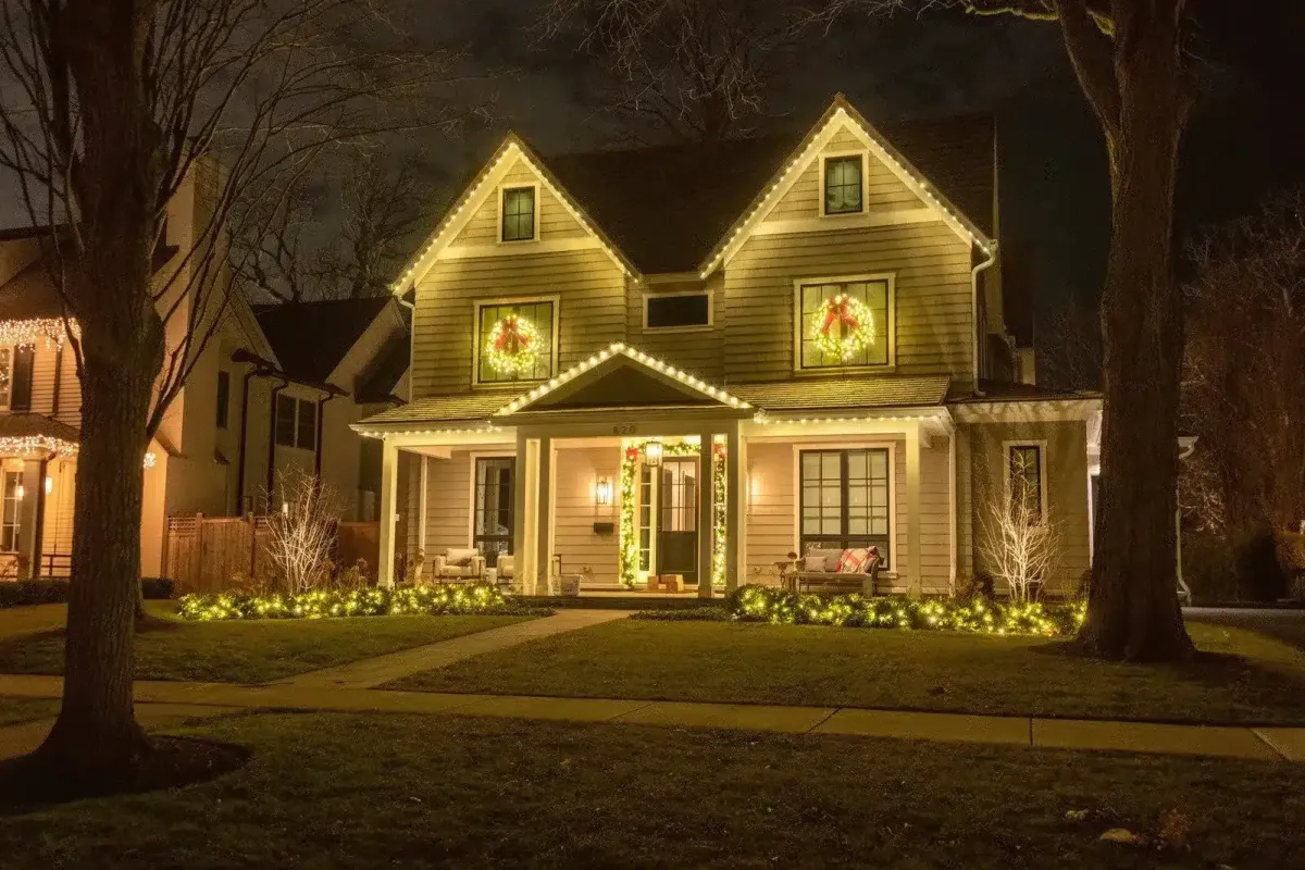 Top Rated Christmas Light Installers in Seattle Washington