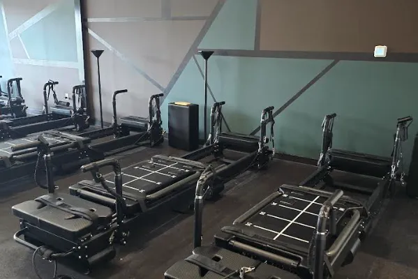 sculptme modern reformer southside fort worth
