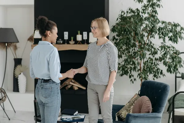If Your House Isn’t Getting Offers, Here’s What You Need To Know