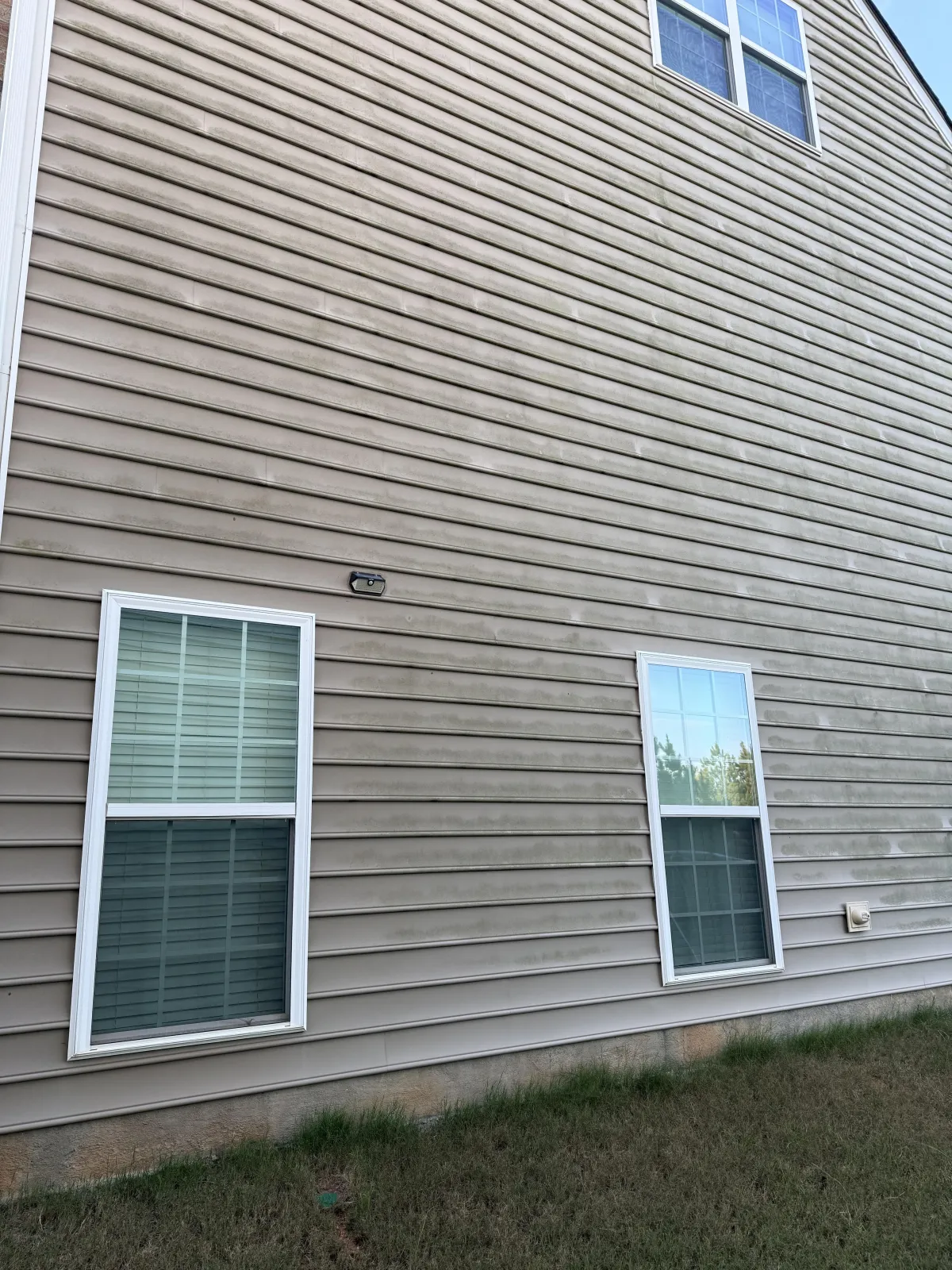 Siding Cleaning Project in Springfield, IL