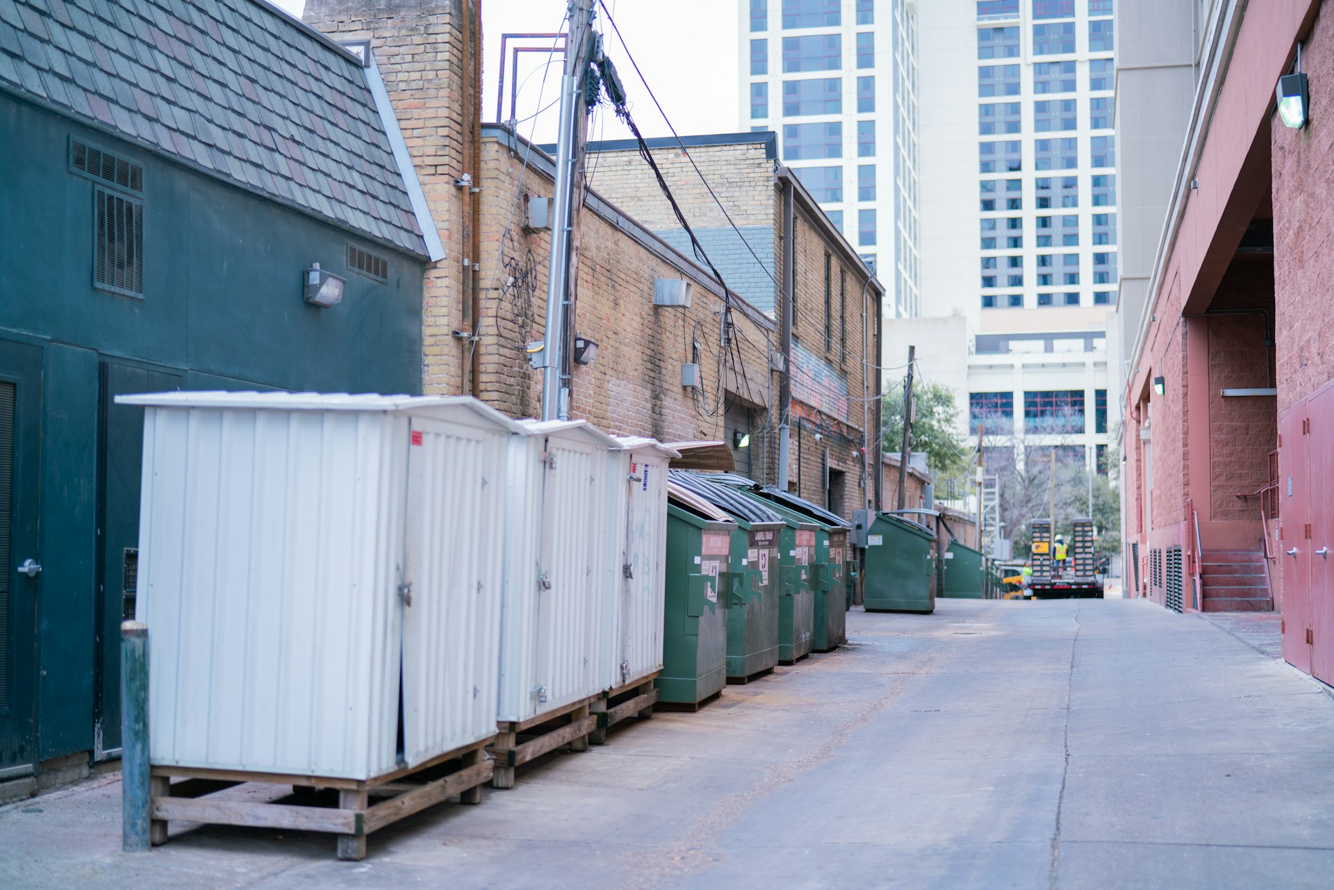 Disposal Services for Early Fall Garage Cleanouts