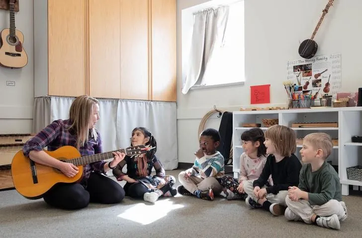 Casa Montessori & Orff School Winnipeg unique features including 30+ years excellence, authentic Montessori philosophy, and Orff music integration