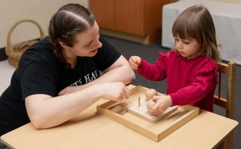 Casa Montessori Fennell Street Winnipeg daycare - full-time part-time infant toddler care 3 months to 3 years