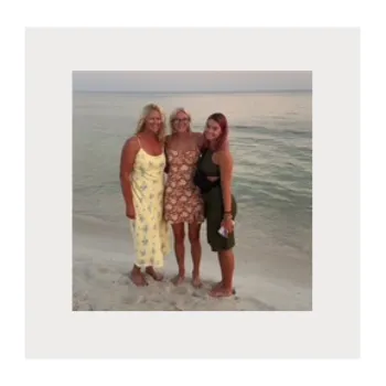 Yoga instructor, Jennifer & her family