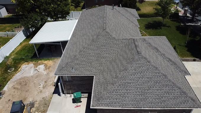 FBC roofing beautiful home in hawaii