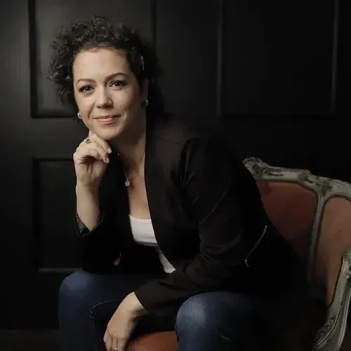 relationship clarity decisions choosing yourself in marriage repair or separation clarity ending emotional survival patterns midlife relationship choices therapist guided decision making emotional safety and partnership self trust in relationships choosing peace over fear