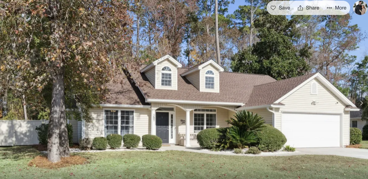 157 Country Walk Cir, Brunswick, GA 31525