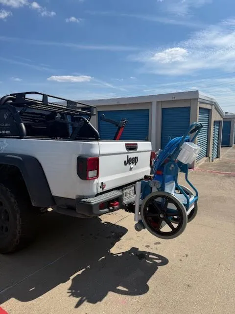 swimming pool service