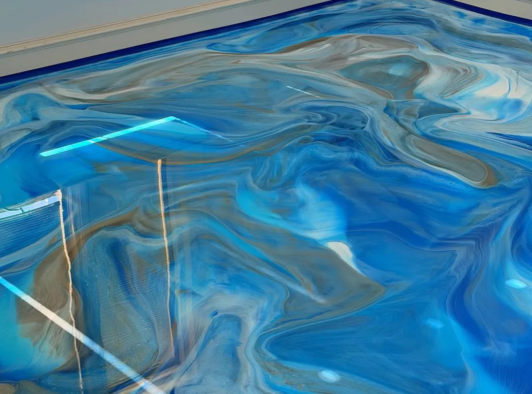 {{ custom_values.service_1 }} in {{custom_values.biz_area_1})