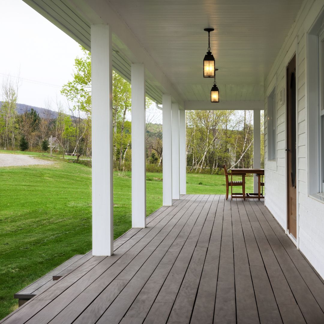 Front porch construction for residential home entrance and curb appeal