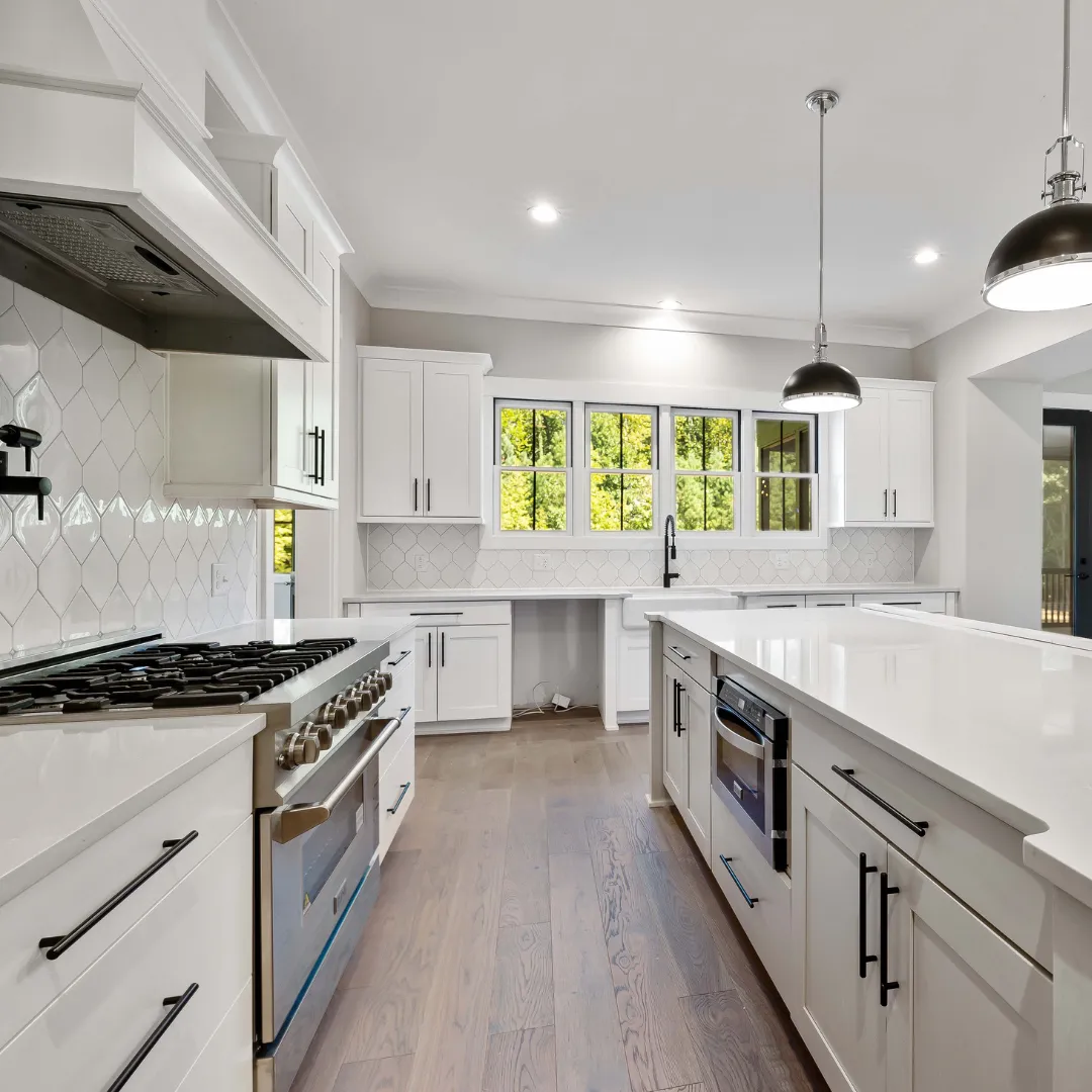 Kitchen remodeling for improved functionality and modern residential design