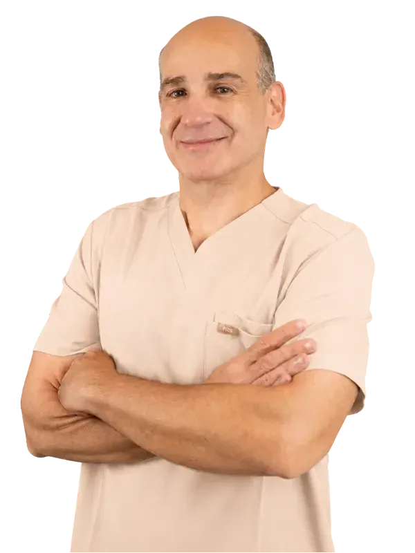 Retrato profesional de Sergio Lopez en Amado Clinic