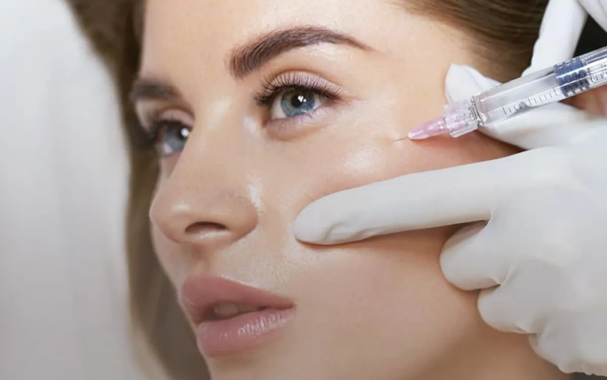 Especialistas en Botox y rellenos que atienden las áreas de Miami y Doral