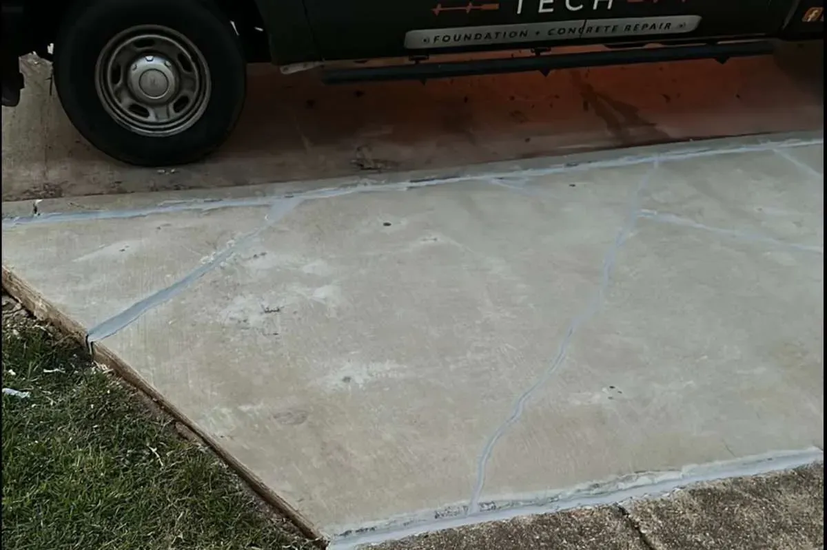 Shreveport Concrete builds and installs Driveway
