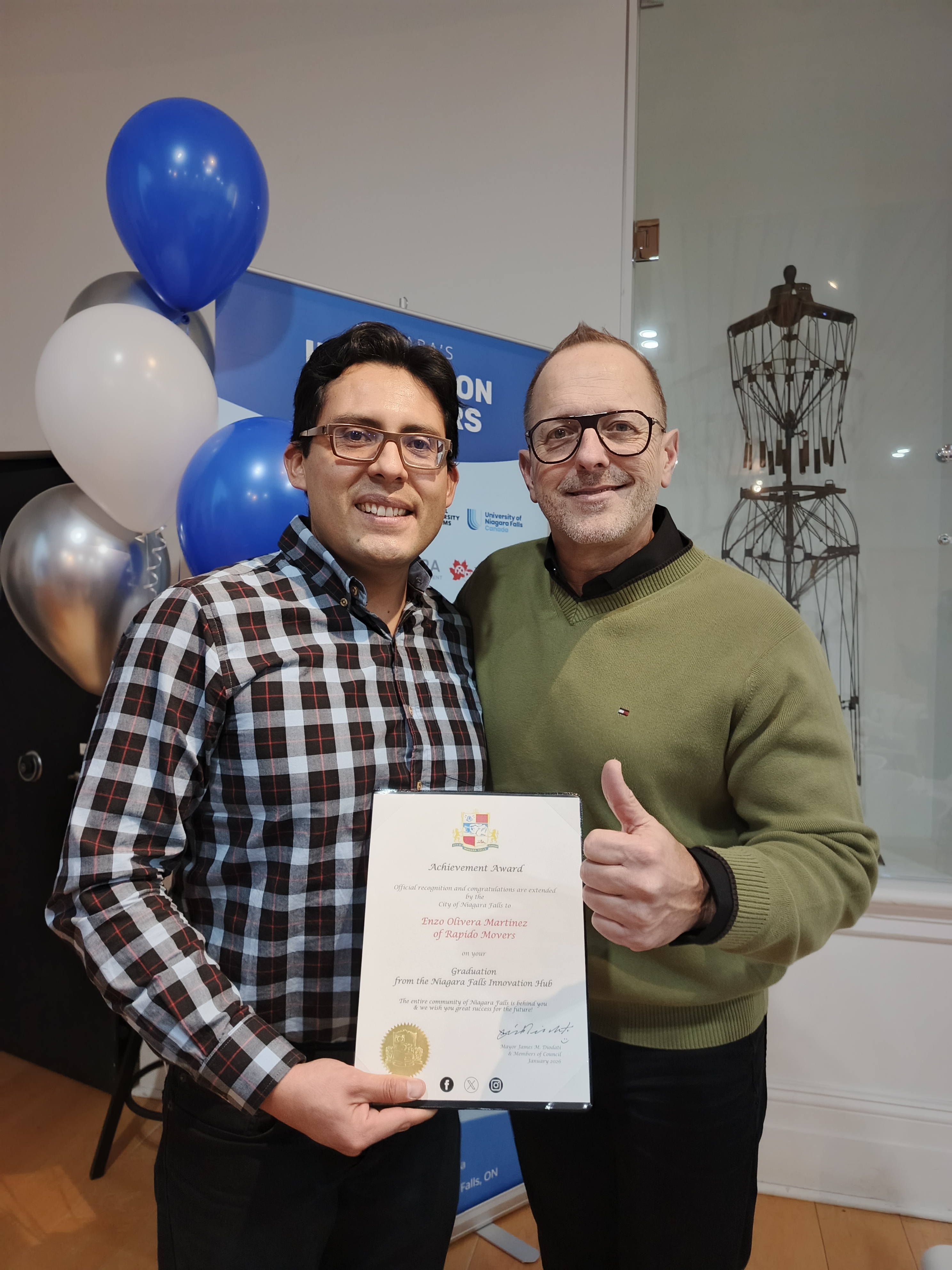 Rapido Movers received a certificate of participation from Niagara Falls Mayor Jim Diodati during a local business program, recognizing our commitment to entrepreneurship and community involvement in Niagara.