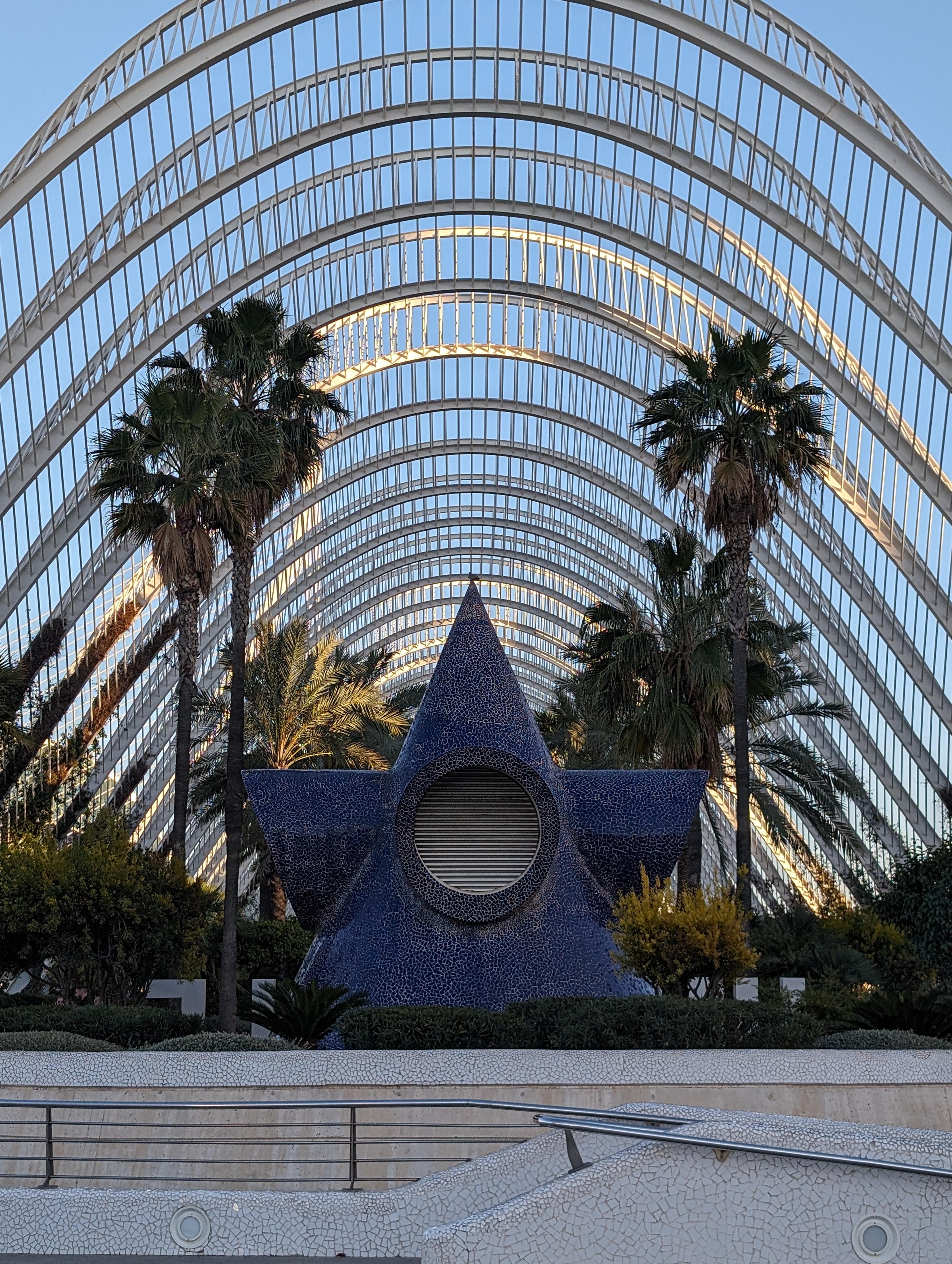 Sample pages from the Valencia itinerary PDF