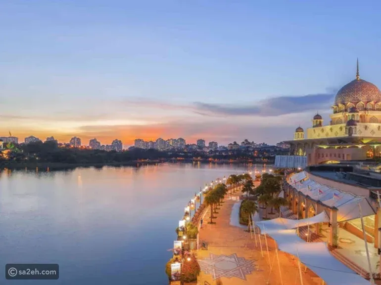 كوالالمبور في رمضان: أجواء روحانية وتجربة ثقافية