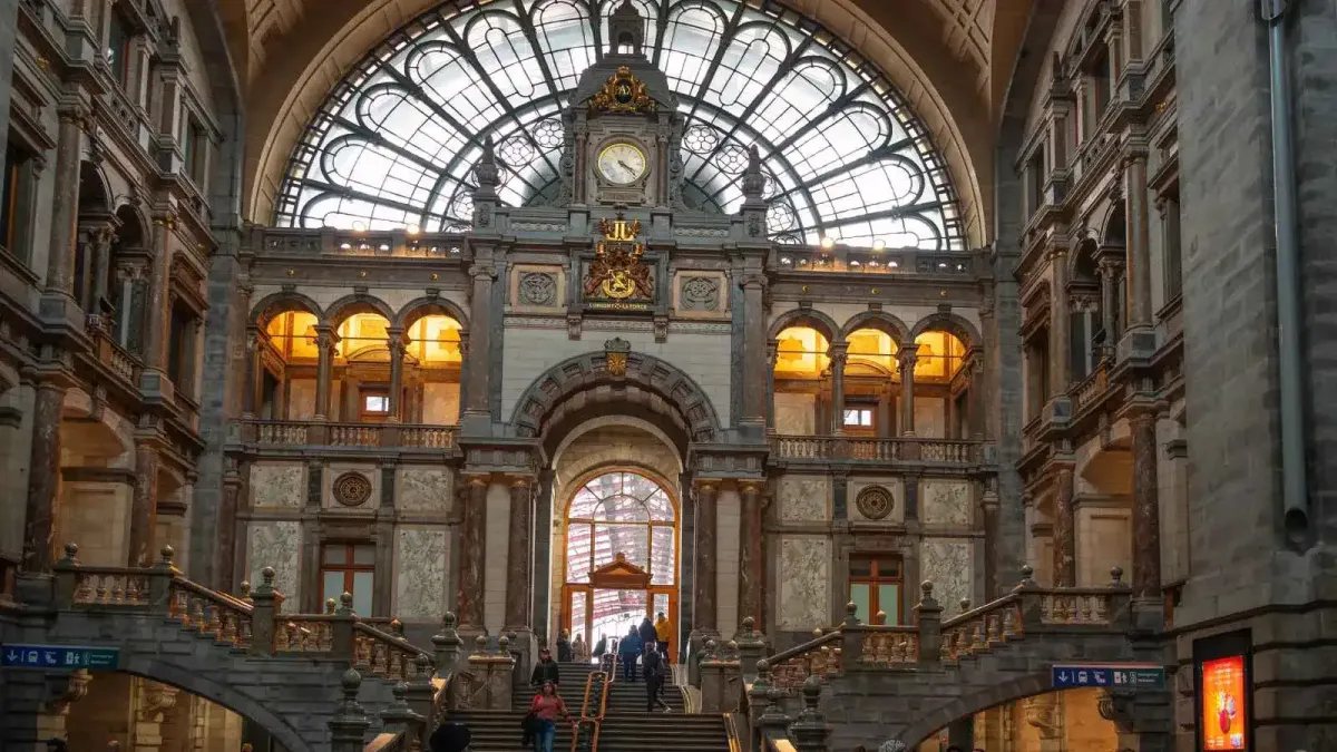 أجمل محطات القطار في أوروبا وأيقونات العمارة