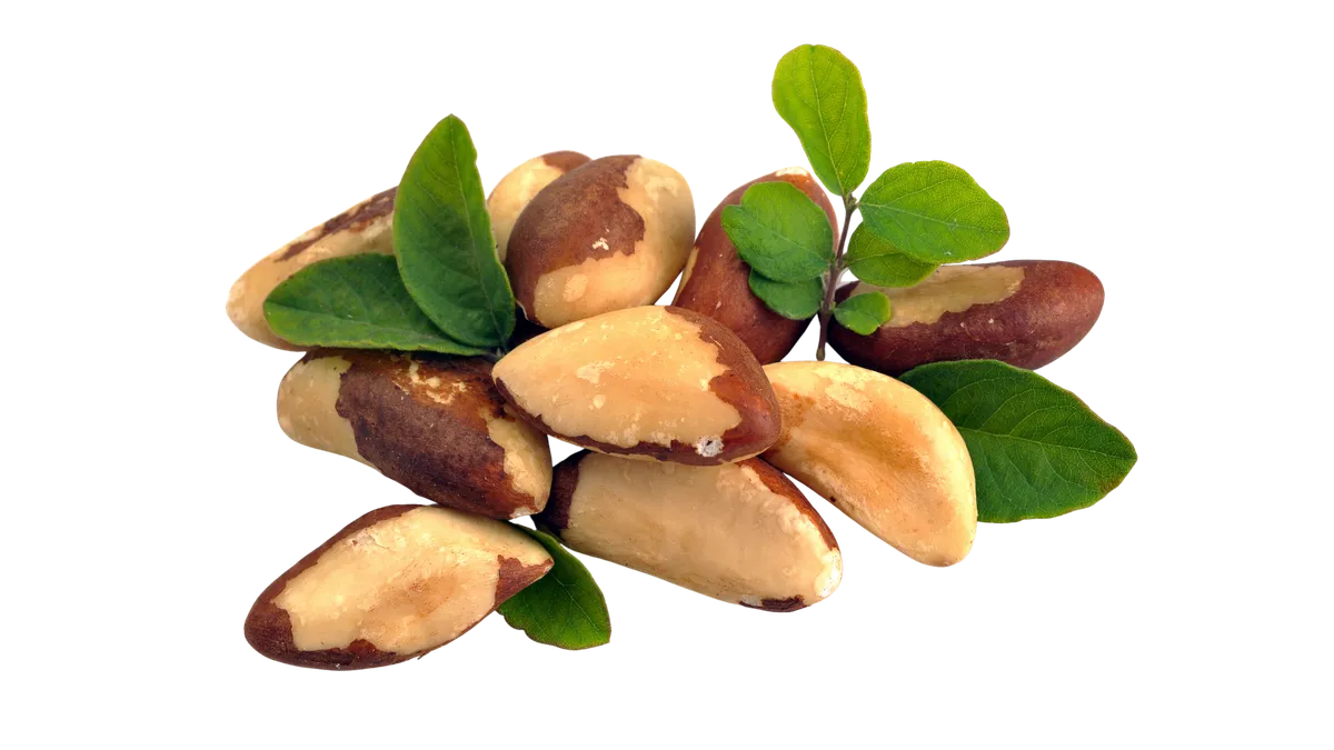 Brazil nuts, the selenium superstar