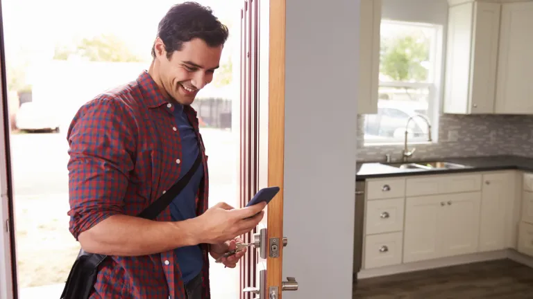 Mobile Home vs. Apartment Living: Key Differences