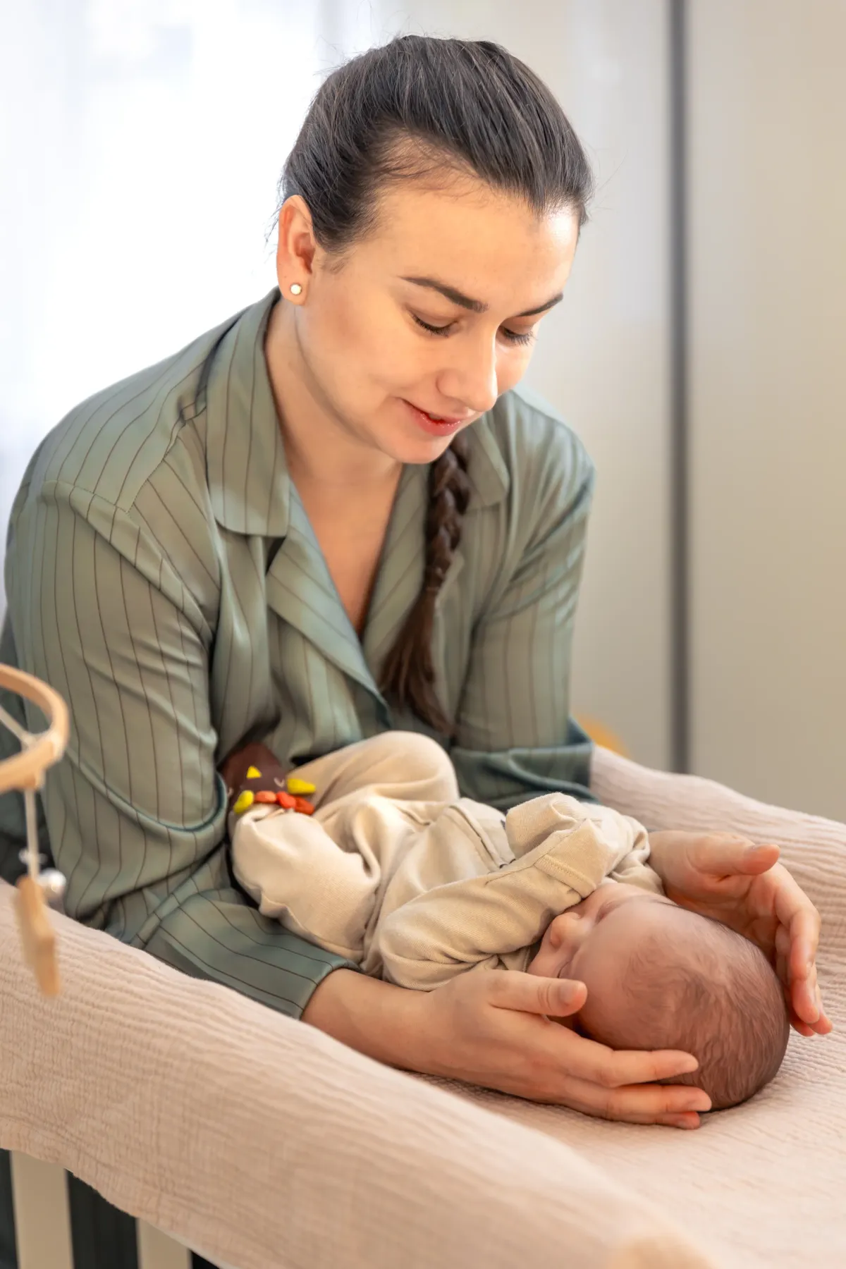 Mother receiving natural birth and postpartum support in Barnesville, GA