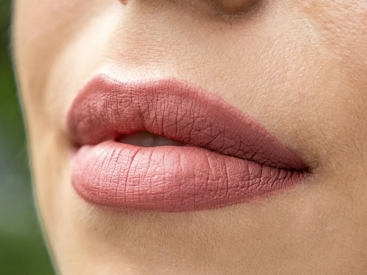 Lip Blush - Lip blushing - permanent makeup