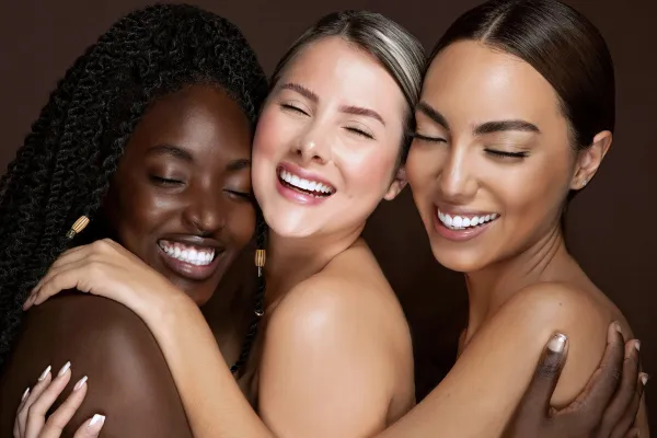 permanent makeup in Etobicoke, makeup, beauty salon in Toronto, best brows,  best lips, best lashes