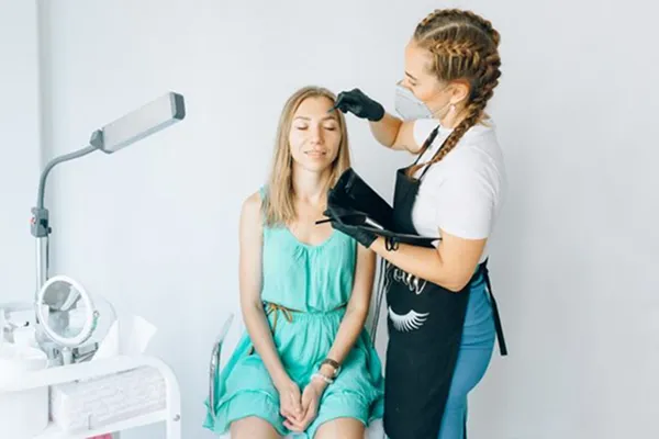 Powder Brows vs Microblading