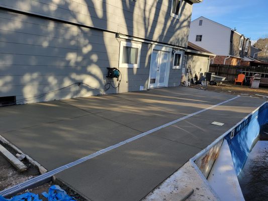 Portsmouth Concrete builds and installs Patio
