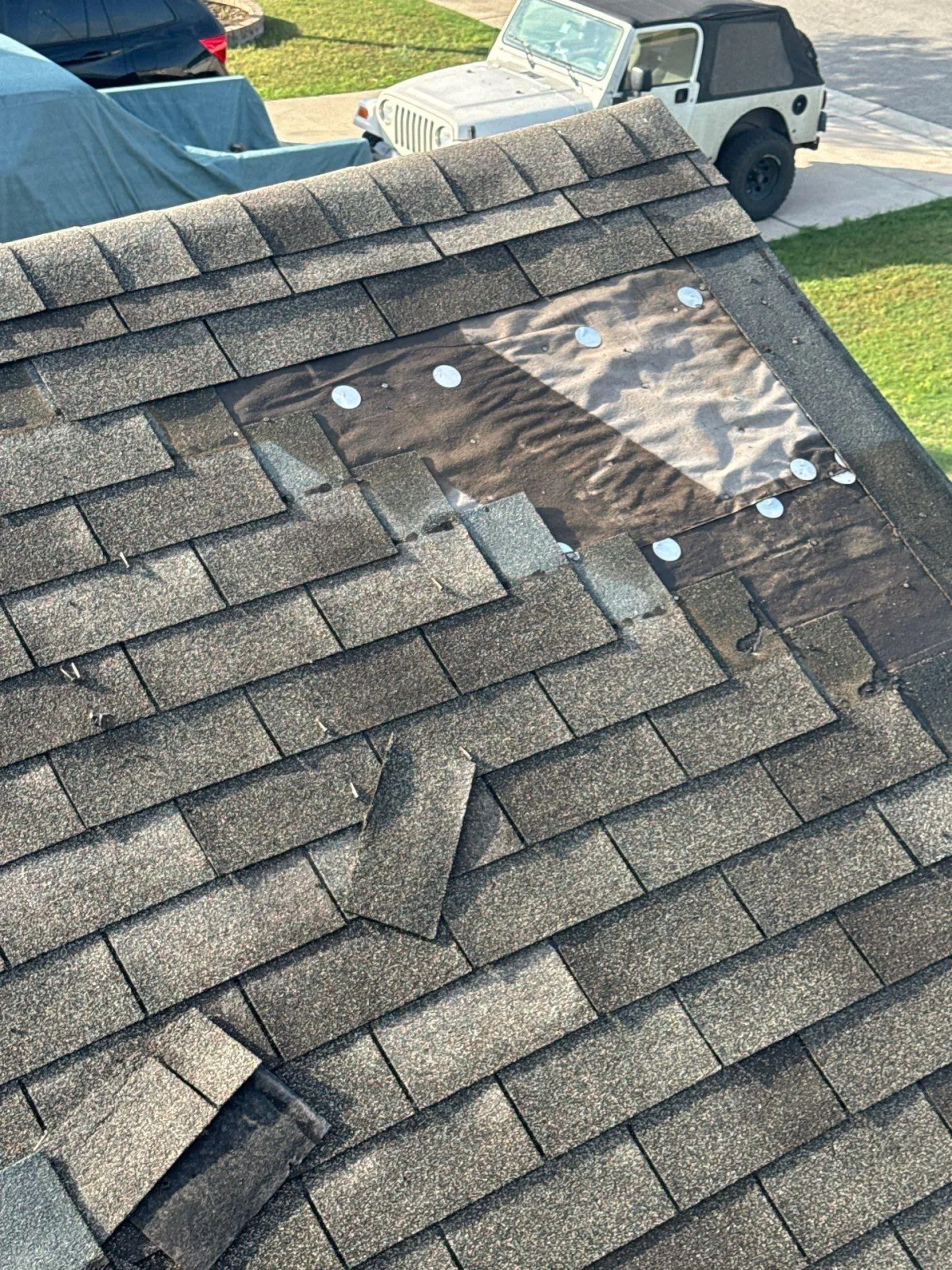 Signs Your Home Needs Roof Repair Before the Next Storm
