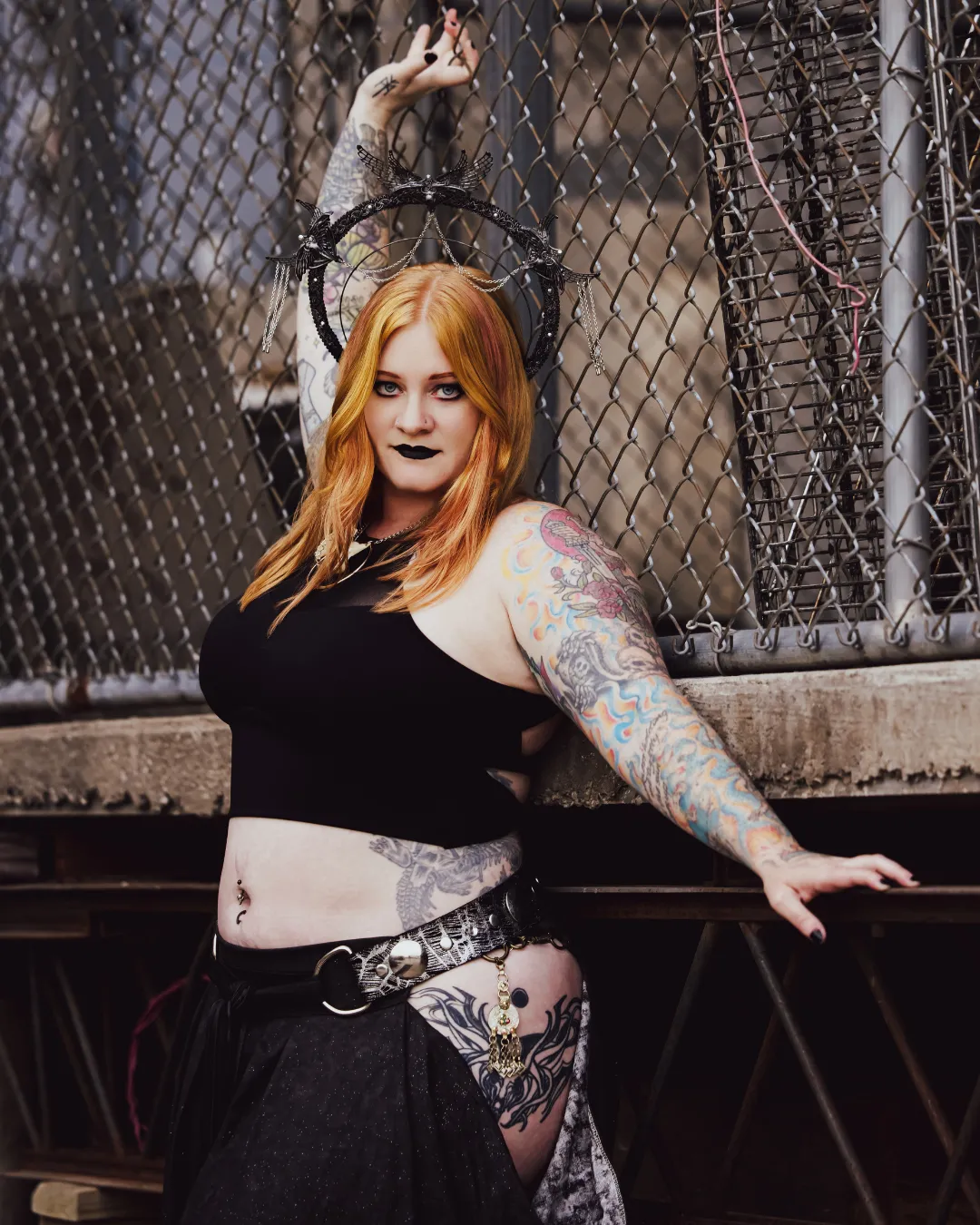 Daewen gothic pose skull crown tattoos belly dancer