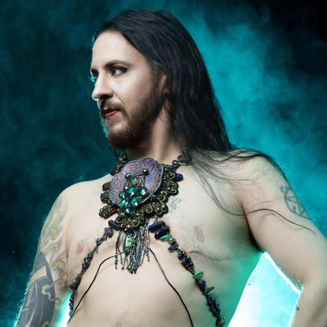 Kamrah gothic metal dark fusion belly dance