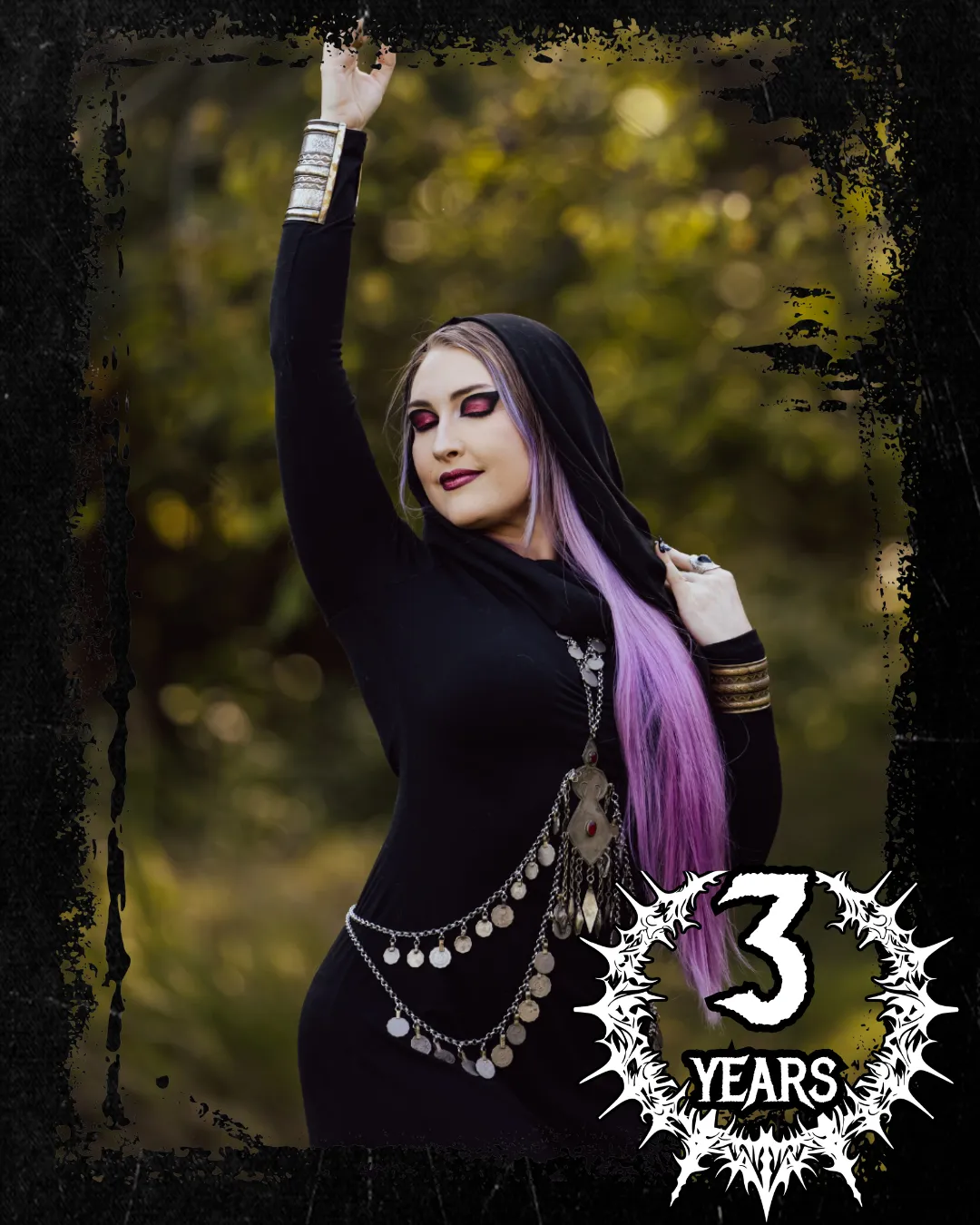 Izzy /4 black dress