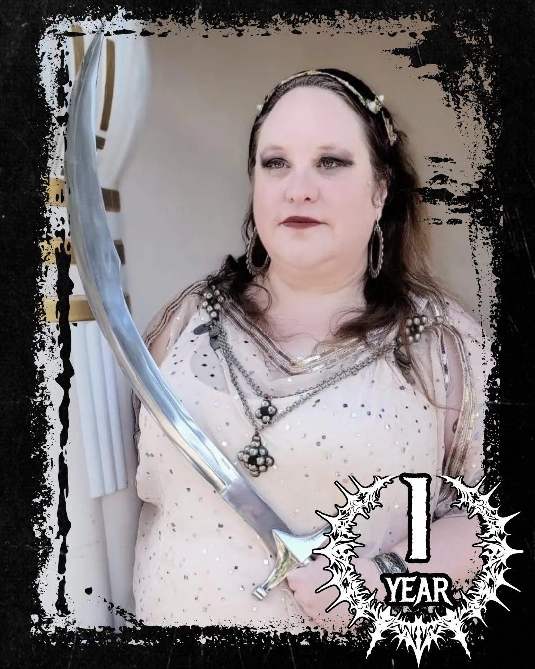Katrina half body sword