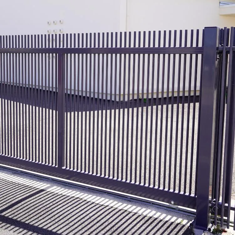 Black aluminum fence 