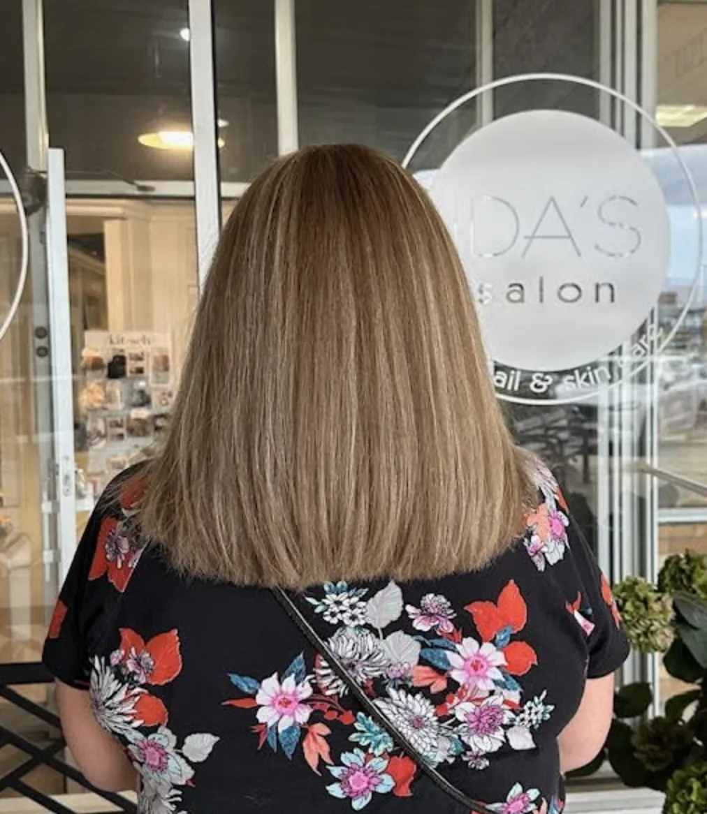 Ida's Salon exterior in Northbrook IL serving Deerfield and Glenview