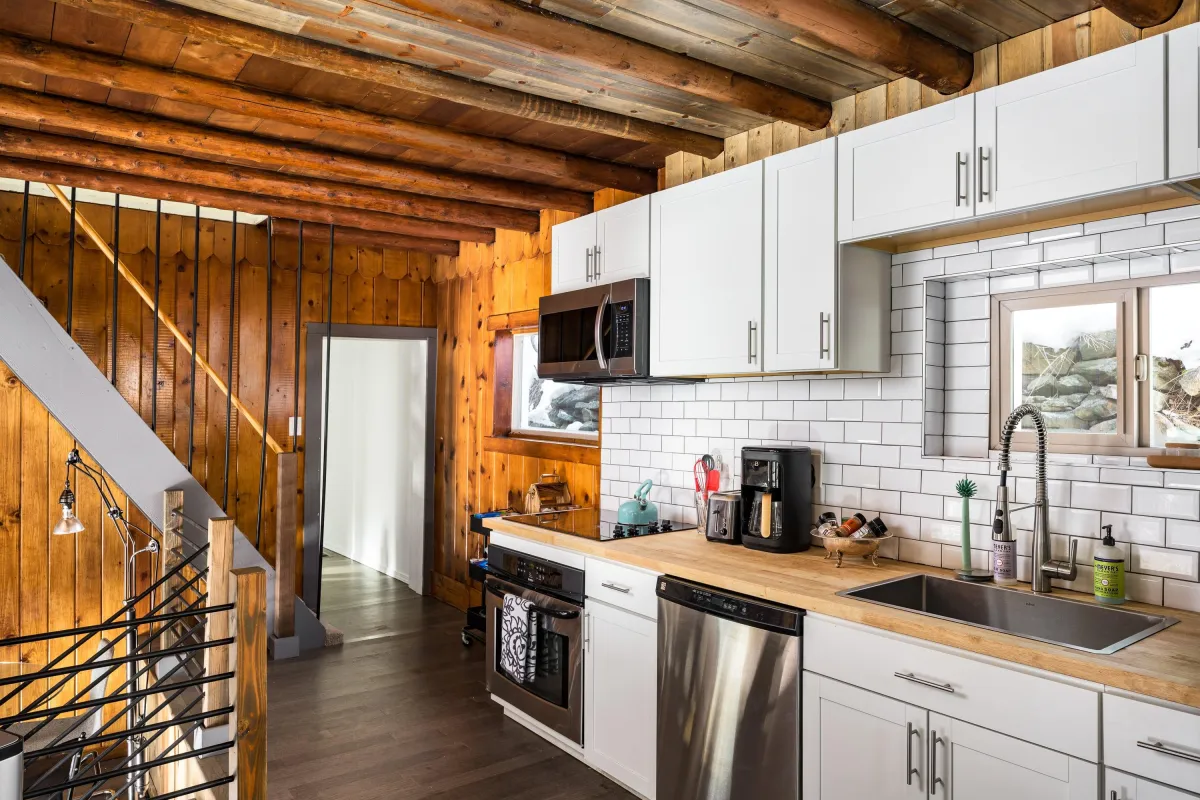 1264 Beaver Brook Canyon Road Kitchen