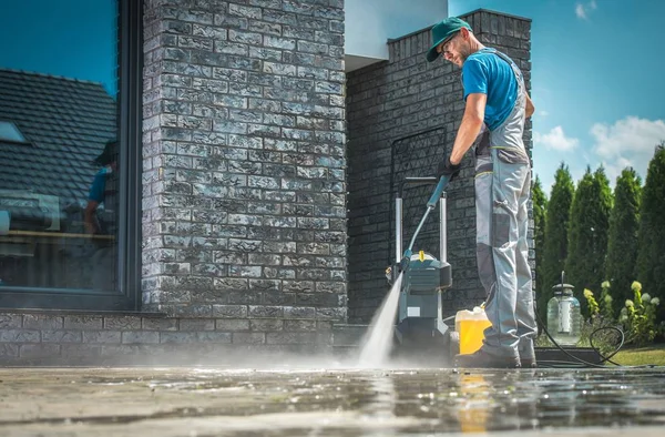dumpster pad washing with pressure washer in palestine tx