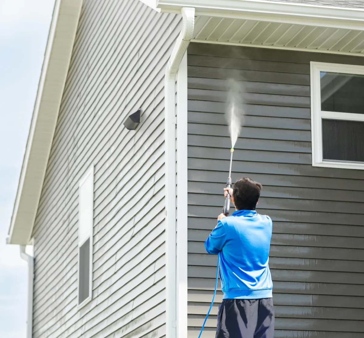residential house washed with pressure washer palestine tx