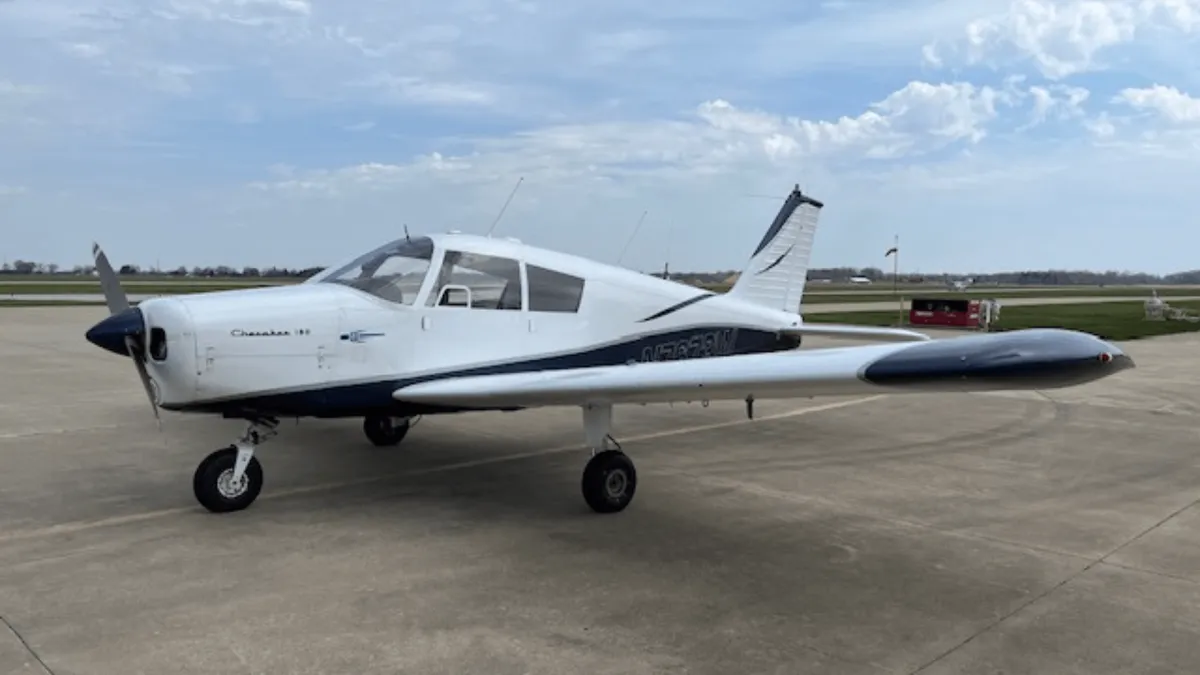 Piper Cherokee N7673W - New Horizons Aviation