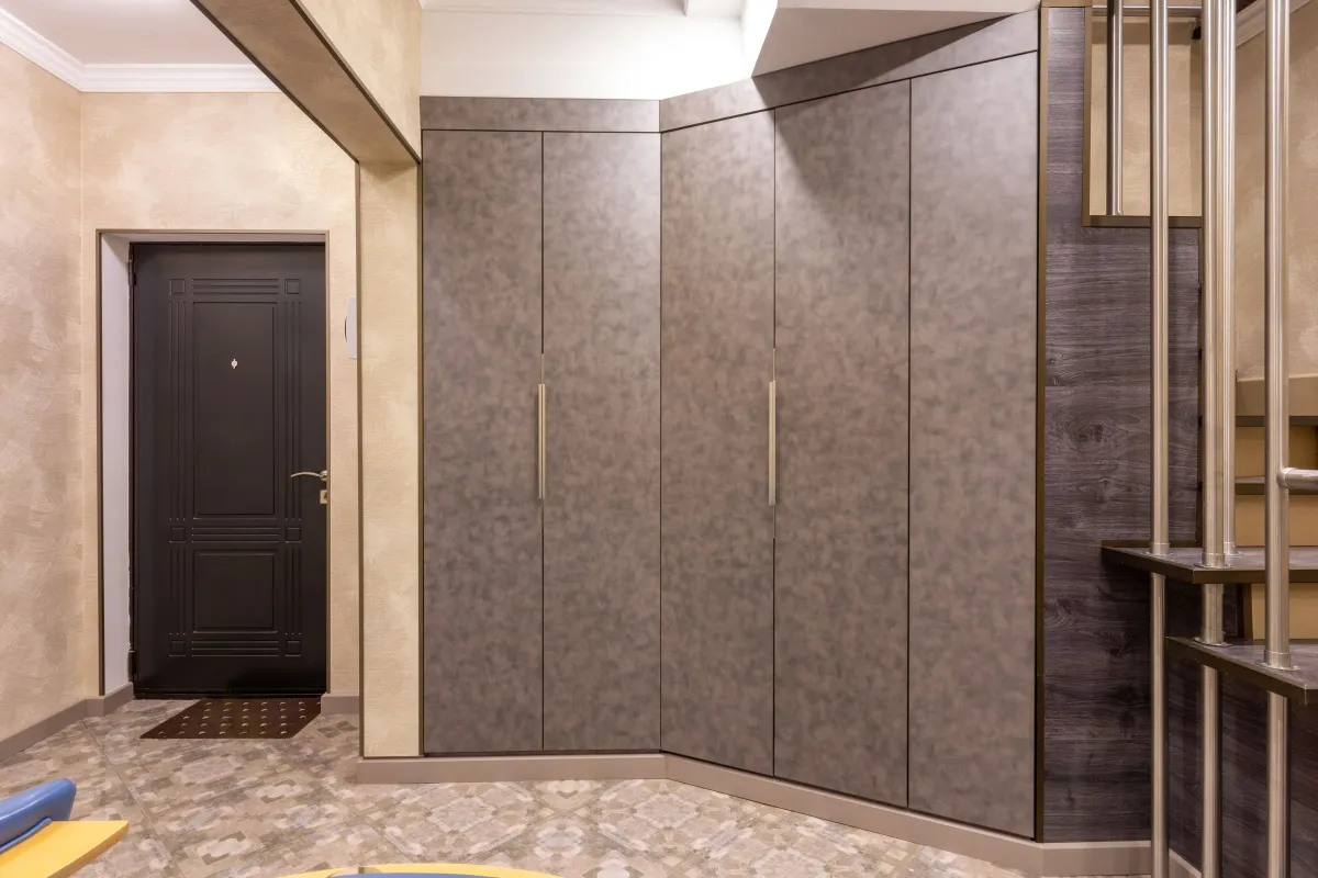 Custom Closets