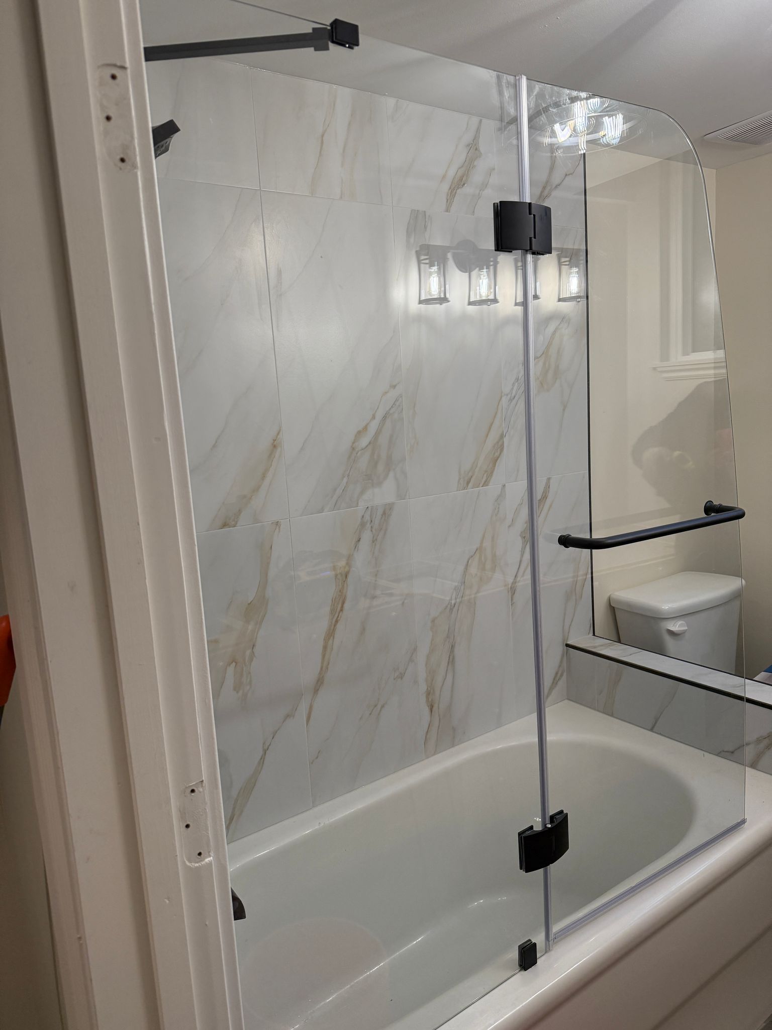 Wall and Backsplash Tile specialists in Sandy