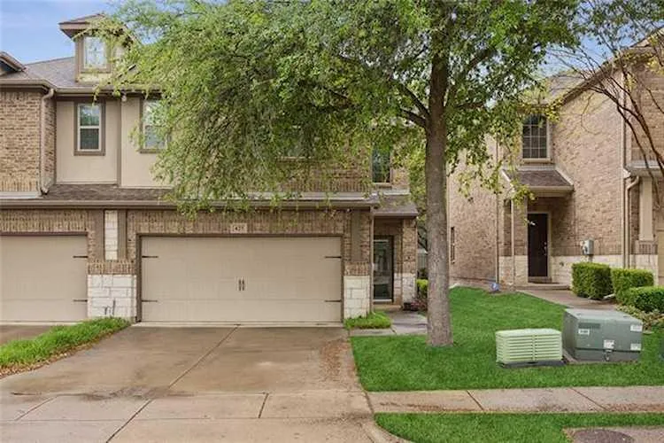 Plano Concrete levels Driveway.