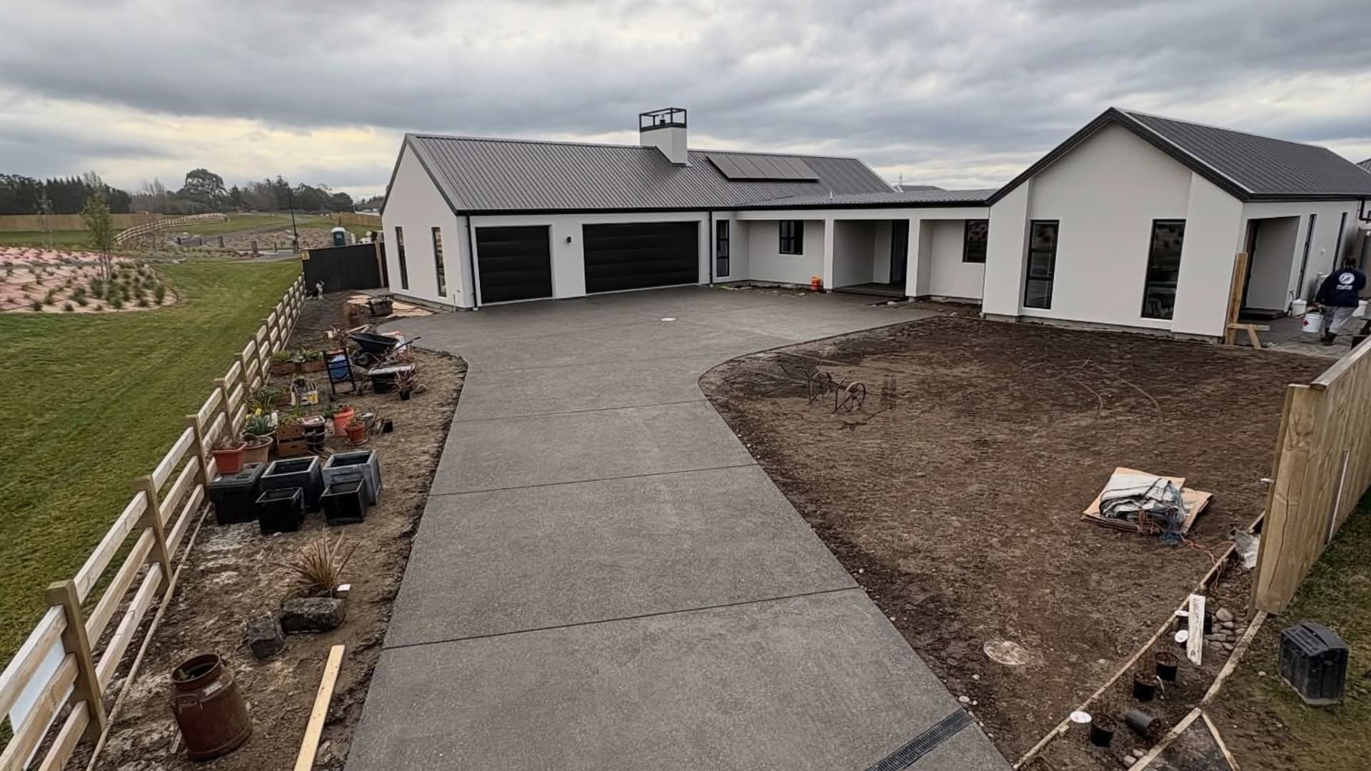 Residential concrete driveway