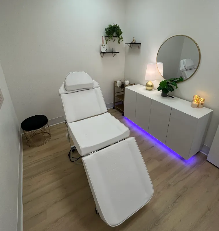 Pristine private treatment room indicating dedicated measuring time