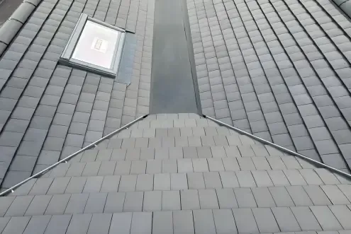 straight angle image of a new roof