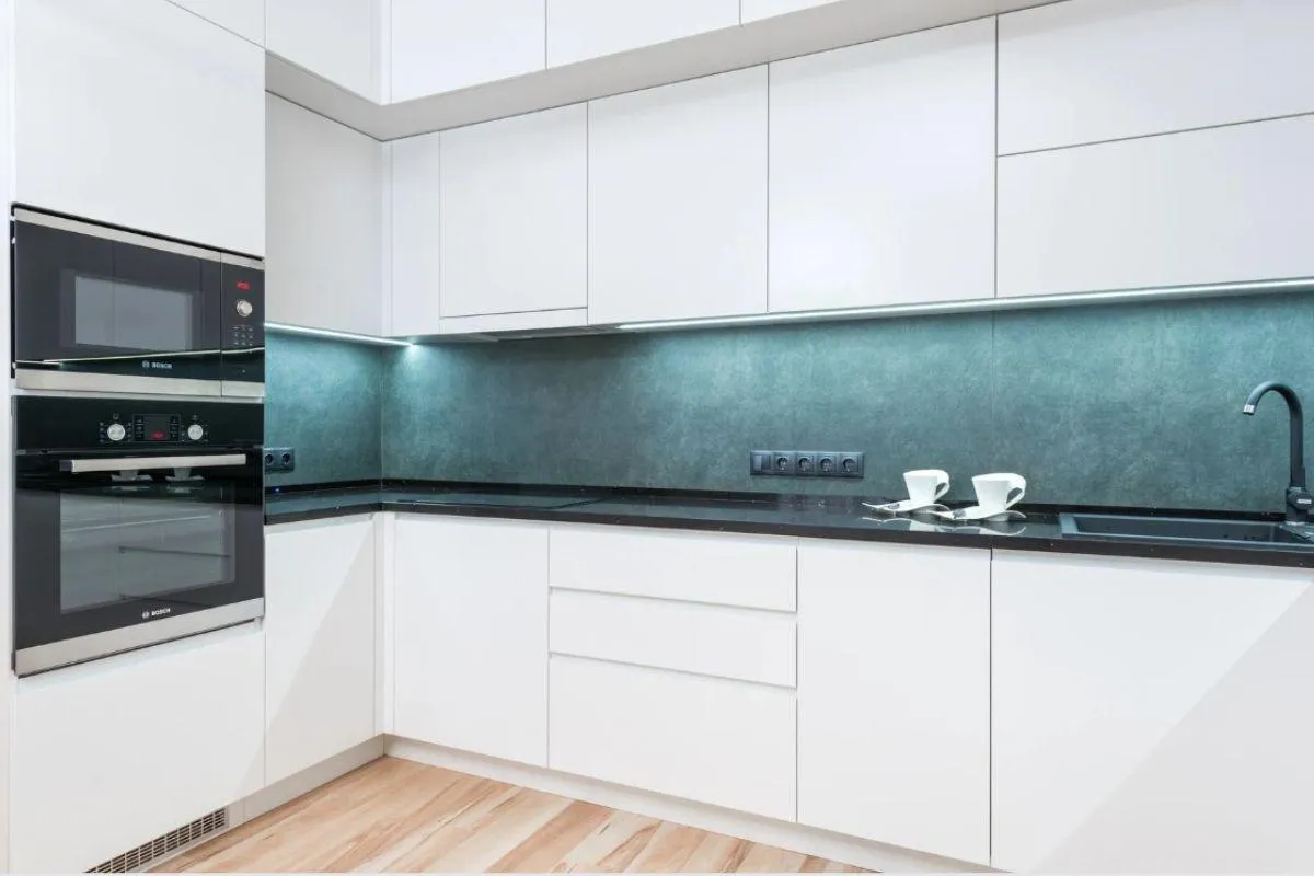 Tile Backsplash Installation in Mobile