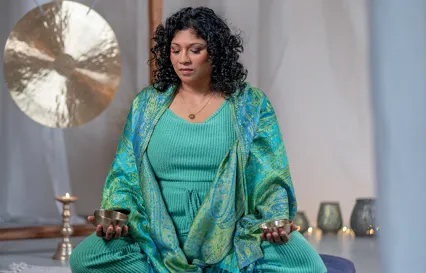 Donata bei einer Klangreise